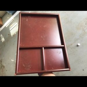 B1G1  Tray with stand